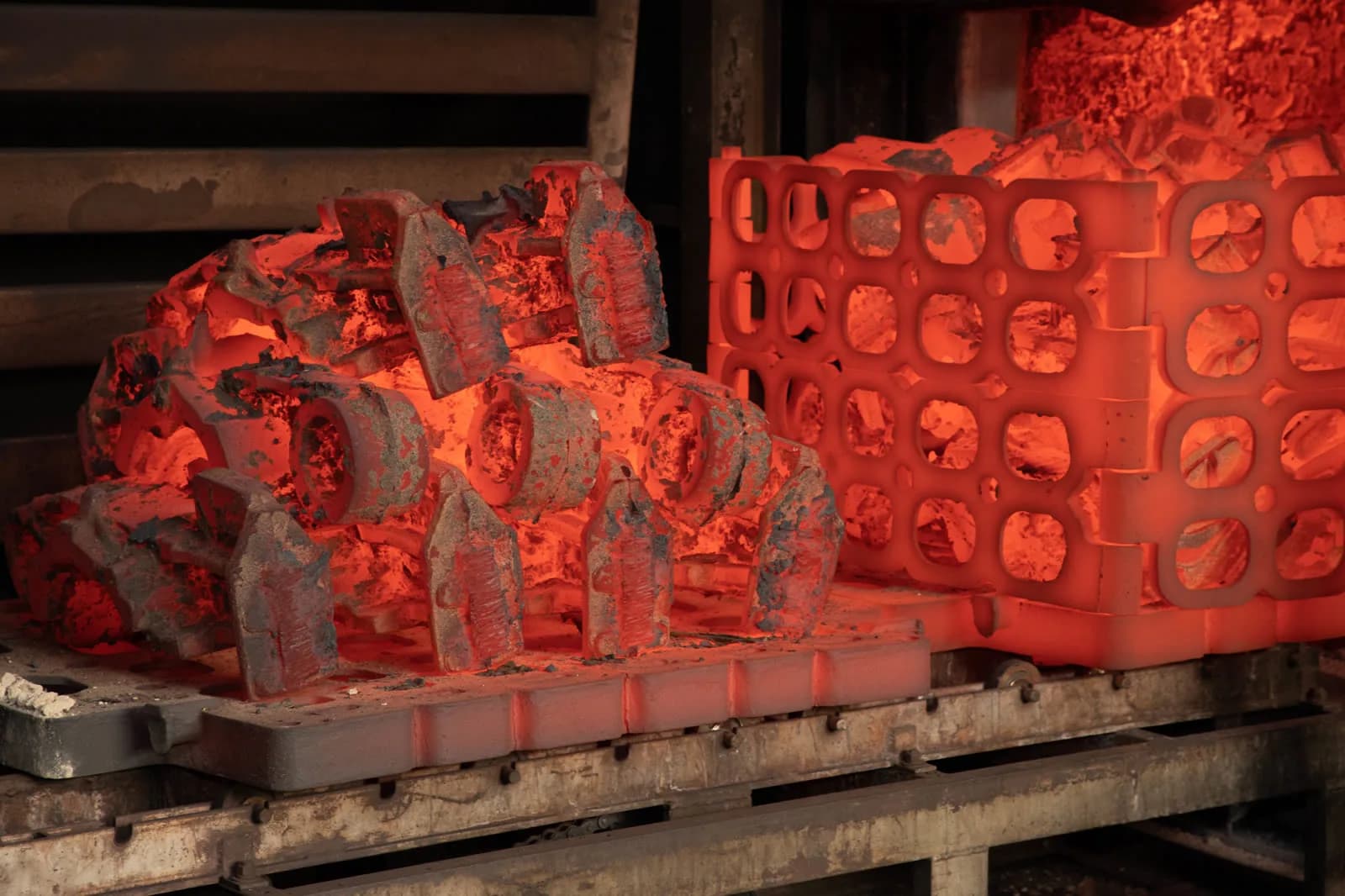 Process & Engineering cast and machined component supplied by North Cast